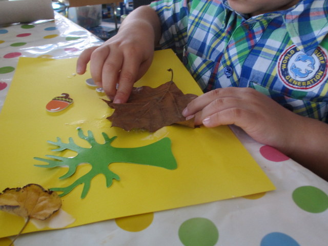 Crafty Kids: Autumn Collage